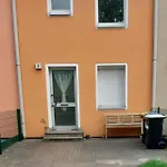 Gemuetliches Ganzes Apartment, Selbst Check In Kueche Parkplatz Waschmaschine Kamin Terrasse Garten,eigene Dusche Und Wc * Duisburg