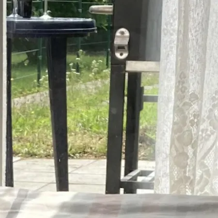 Gemuetliches Ganzes Apartment, Selbst Check In Kueche Parkplatz Waschmaschine Kamin Terrasse Garten,eigene Dusche Und Wc Duisburg
